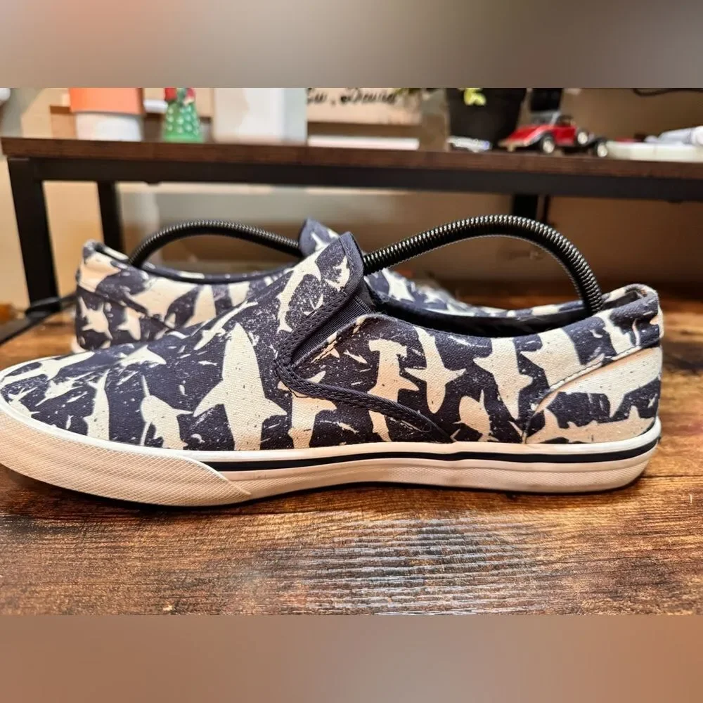Sperry Navy Shoes w/ White Shark designs slip on size 11.5‎